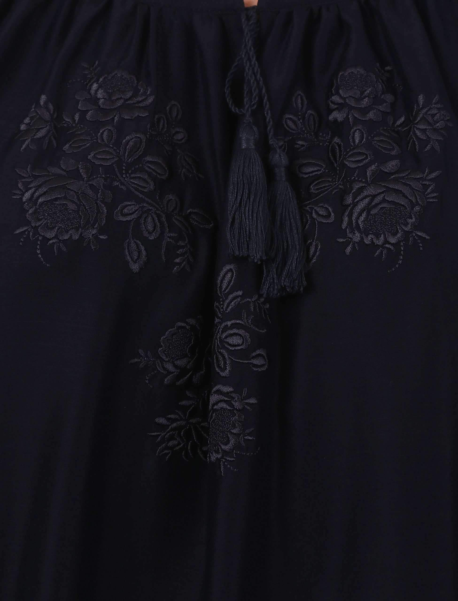 Блуза с вышивкой «Роза ажур» (черная)