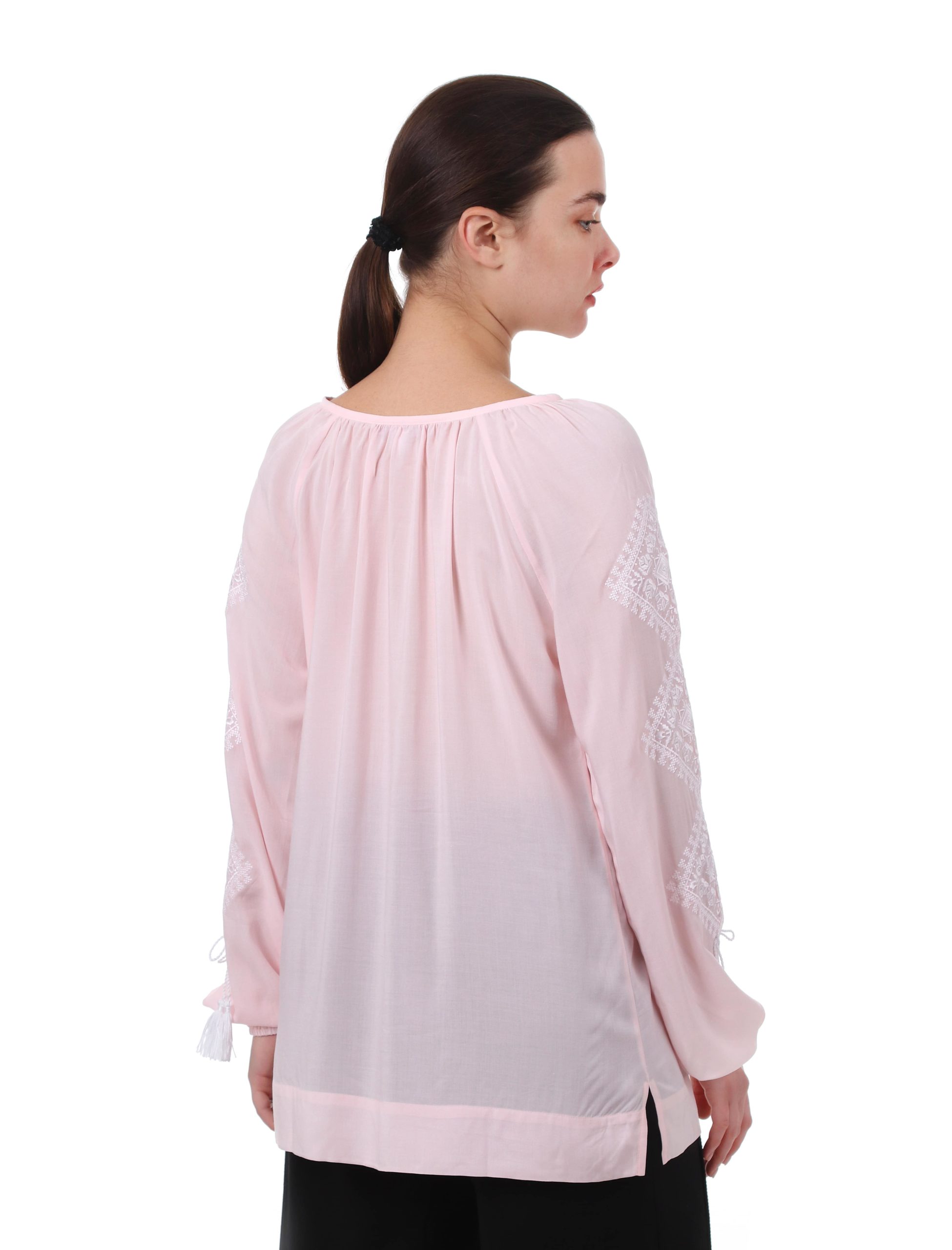 Блуза с вышивкой «Розы любви» (розовая)