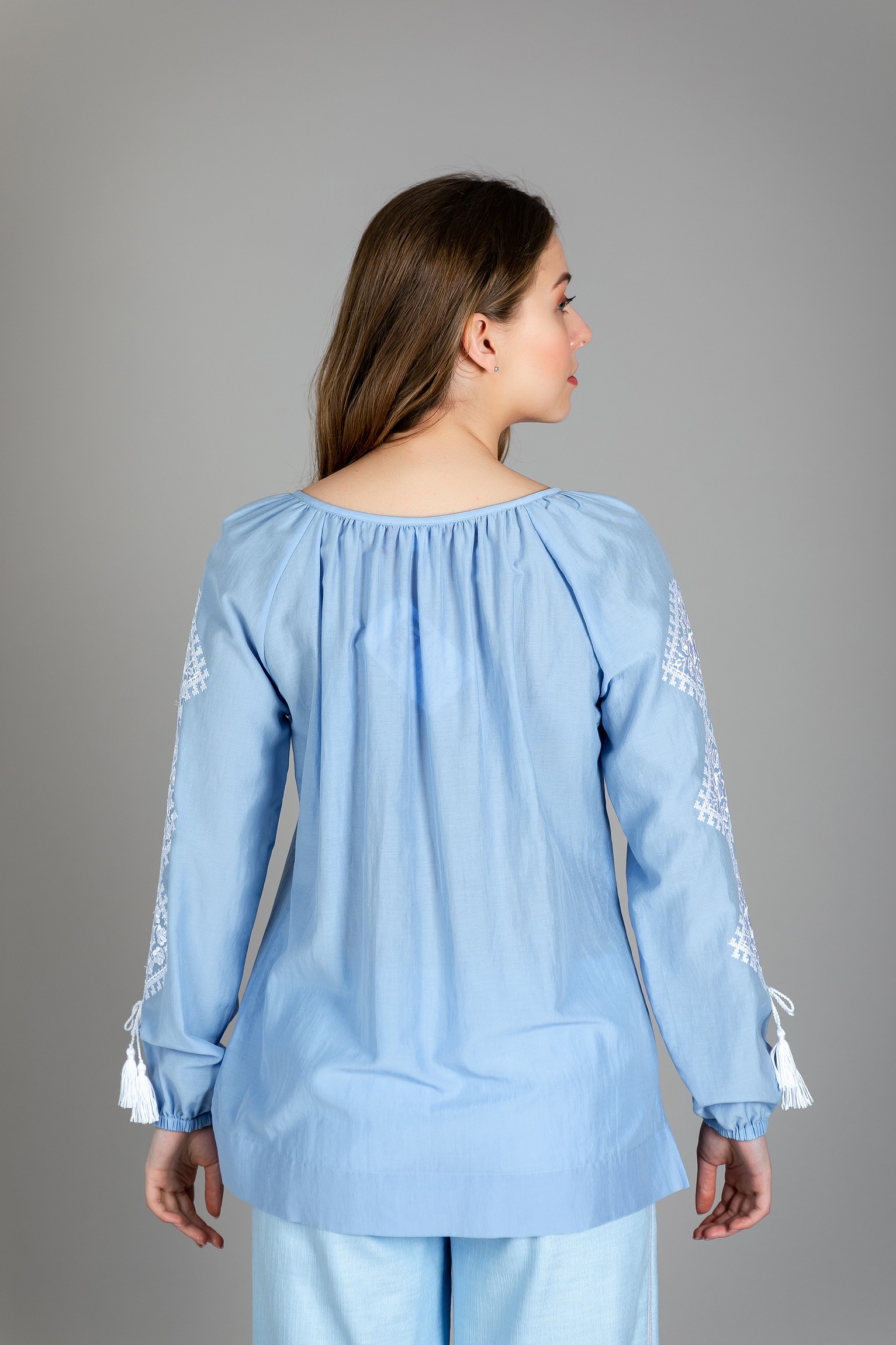 Блузка «Троянди кохання» блакитна (бавовна)
